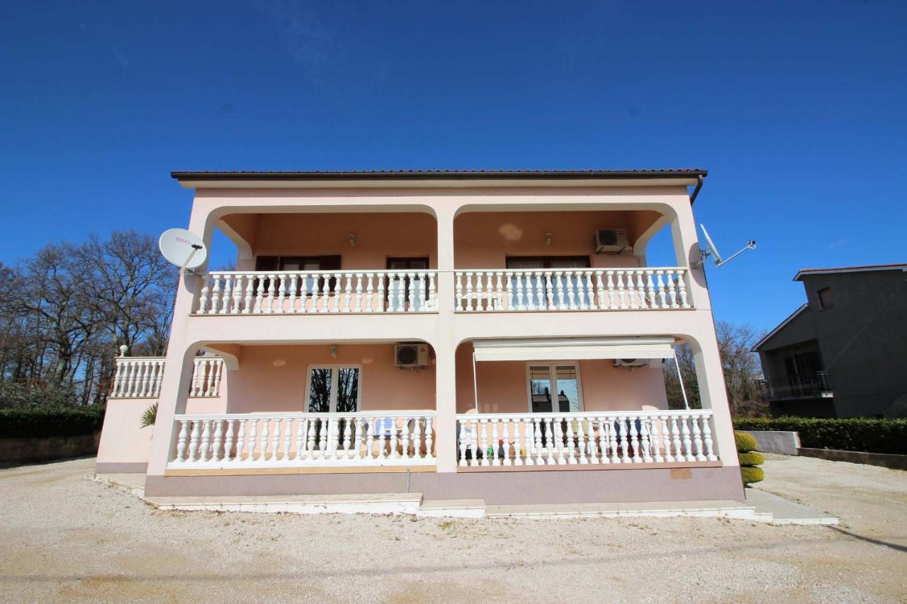 Koraca B4 Appartement Kirmenjak Buitenkant foto