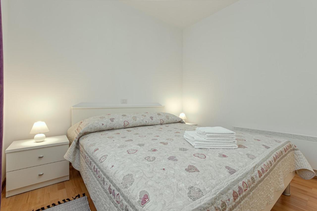 Koraca B4 Appartement Kirmenjak Buitenkant foto